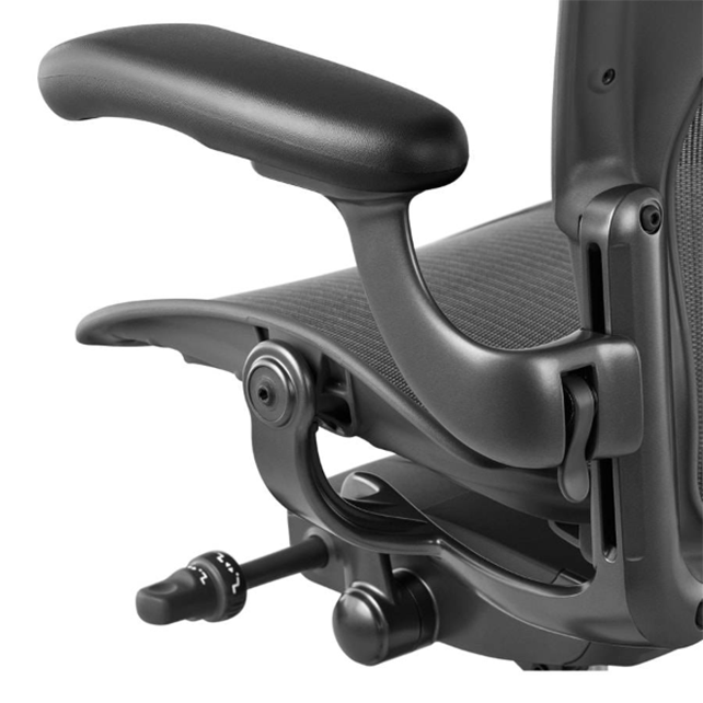 Herman Miller Aeron Graphite full options