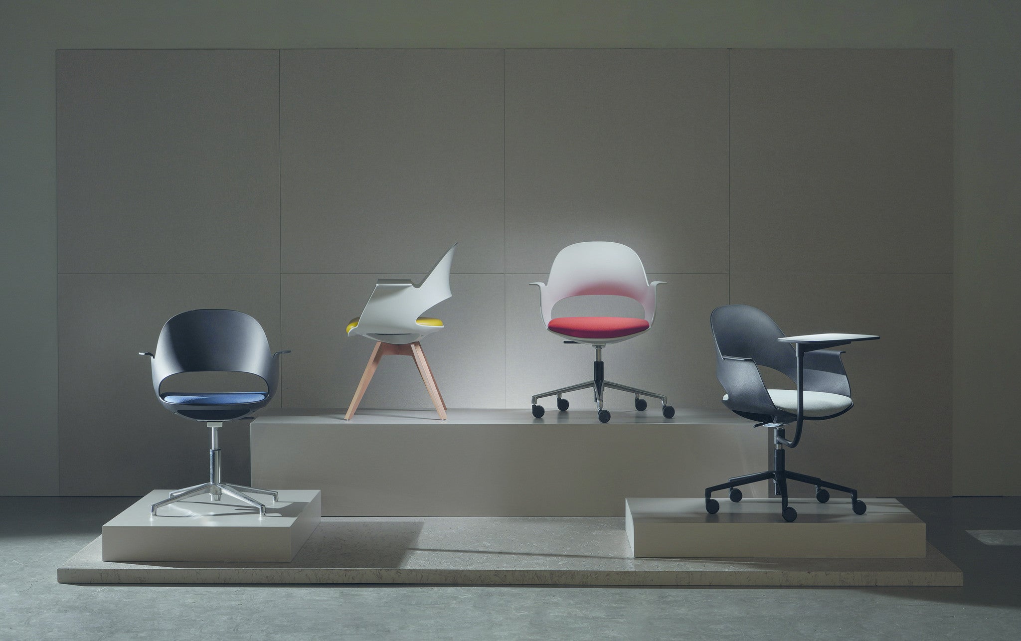 Vergaderstoel Alava met wieltjes