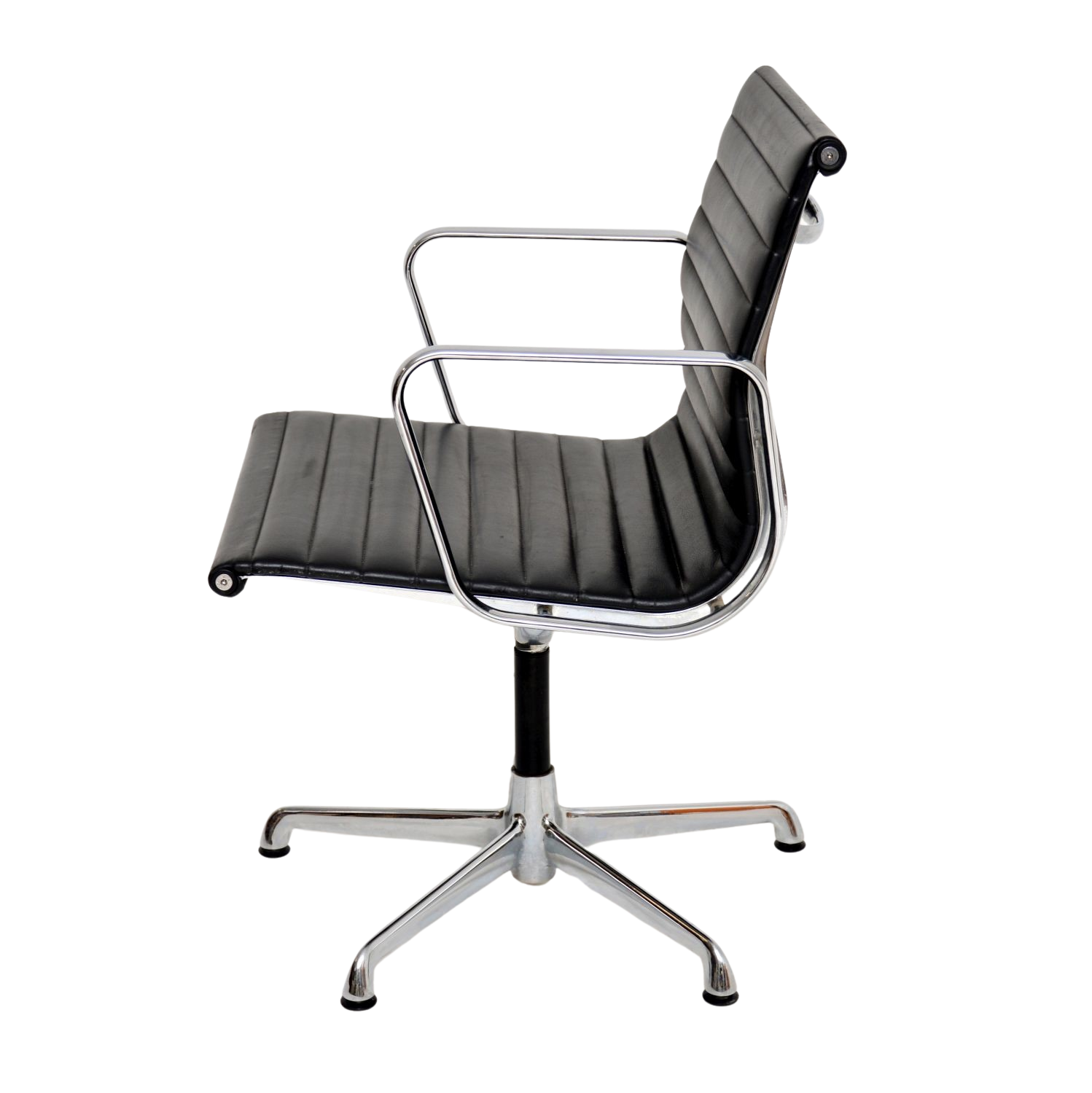 Eames EA 108 Aluminium Chair Leder